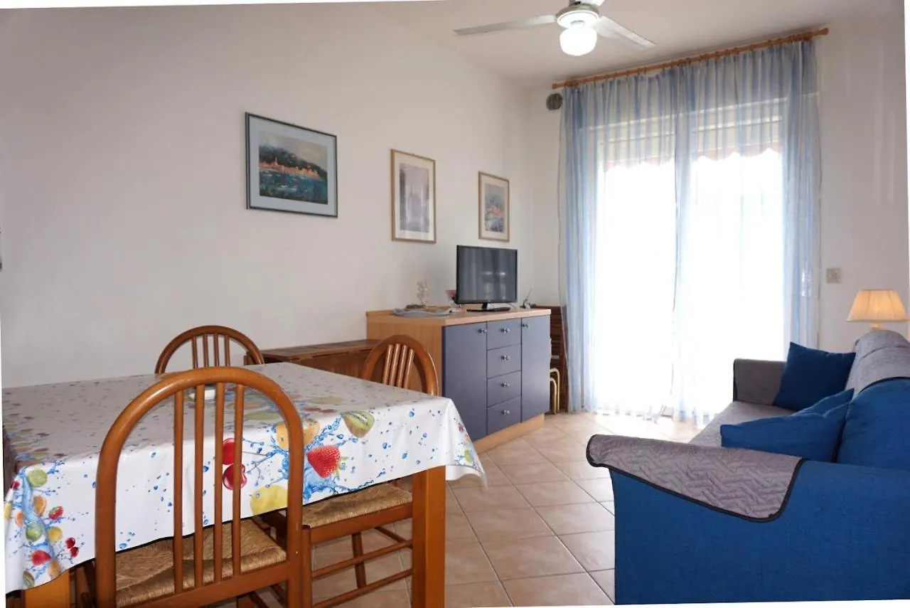 Enjoy Your Holiday In Our Pool - Beahost Porto Santa Margherita di Caorle Apartment